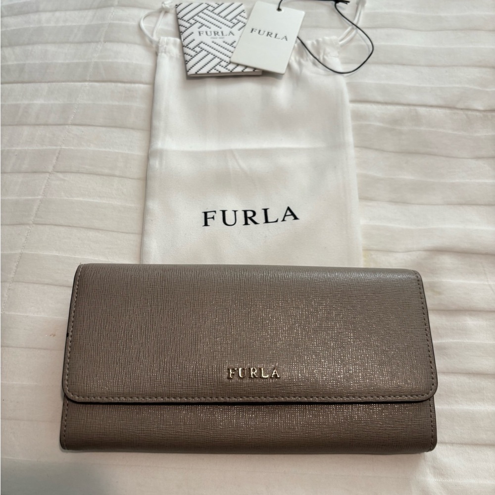 Furla Taupe Leather Wallet
